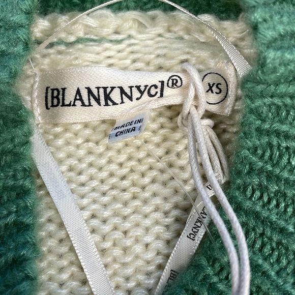 NWT Blank NYC Colorblock Crewneck Cable Knit Sweater Match Maker Green Cream XS - Picture 6 of 9